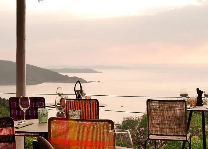 Heliotel Naturiste 3*